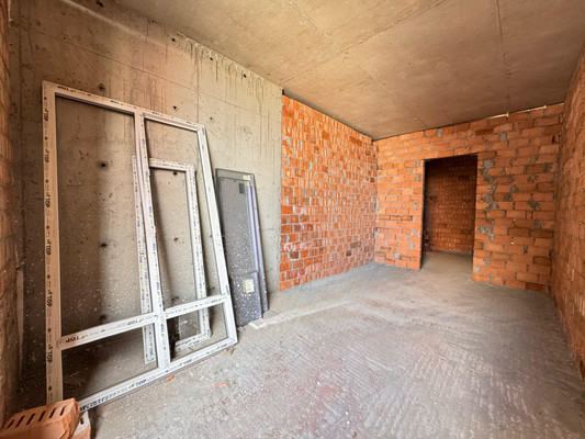 Продам трехкомнатную (3-комн.) квартиру, Т.Идарова ул, 174, Нальчик г