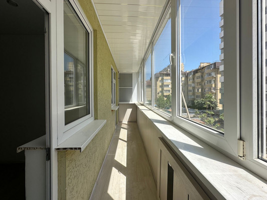 Продам трехкомнатную (3-комн.) квартиру, им. Сергея Есенина ул, 108/2, Краснодар г