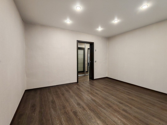 Продам трехкомнатную (3-комн.) квартиру, Лопатина ул, 22, Иркутск г
