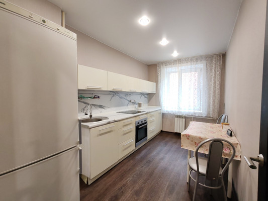 Продам трехкомнатную (3-комн.) квартиру, Лопатина ул, 22, Иркутск г