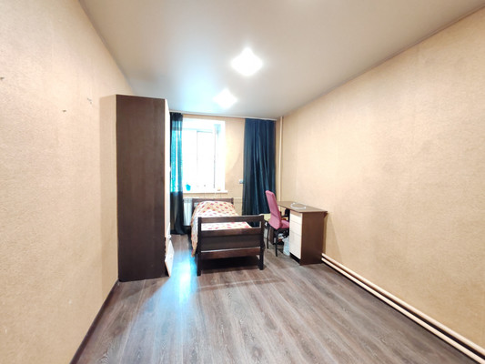 Продам трехкомнатную (3-комн.) квартиру, Лопатина ул, 22, Иркутск г