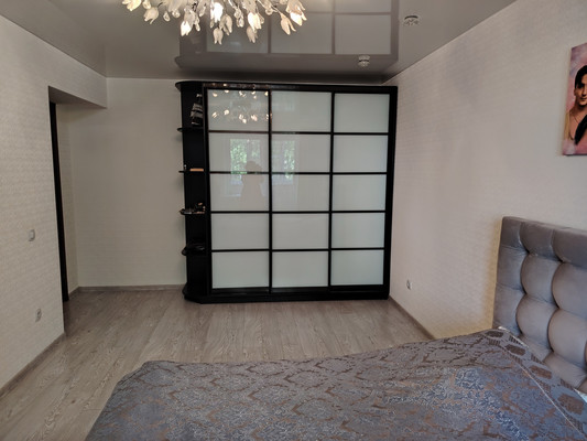 Продам однокомнатную (1-комн.) квартиру, Вишневая ул, 19, Рязань г