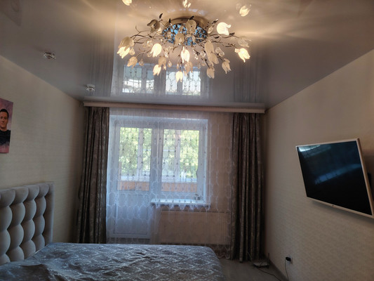 Продам однокомнатную (1-комн.) квартиру, Вишневая ул, 19, Рязань г