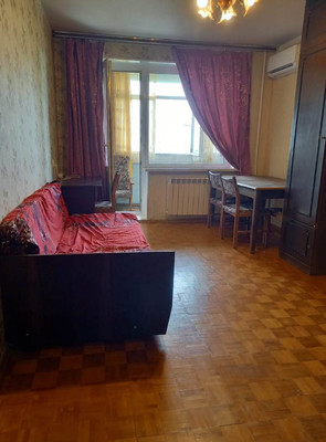 Продам двухкомнатную (2-комн.) квартиру, Федотова ул, 15, Жуковский г