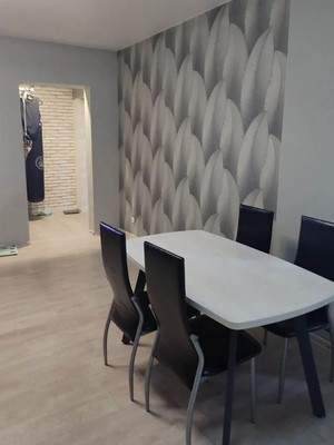 Продам трехкомнатную (3-комн.) квартиру, Энергетиков пр-кт, 20, Барнаул г