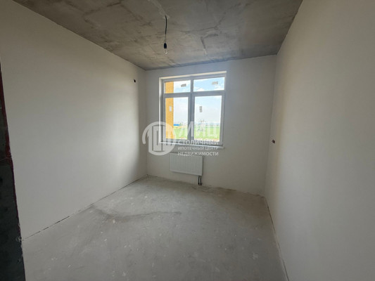 Продам многокомнатную квартиру, 7 кв-л, 15, Развилка п