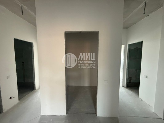 Продам многокомнатную квартиру, 7 кв-л, 15, Развилка п