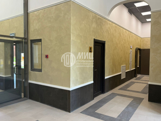 Продам многокомнатную квартиру, 7 кв-л, 15, Развилка п