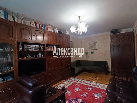 Продам однокомнатную (1-комн.) квартиру, Ленинский пр-кт, 69к1, Санкт-Петербург г