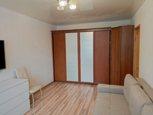 Продам однокомнатную (1-комн.) квартиру, Караваевская ул, 38, Санкт-Петербург г