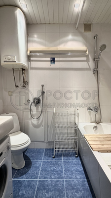 Продам двухкомнатную (2-комн.) квартиру, Багрицкого ул, 22, Москва г