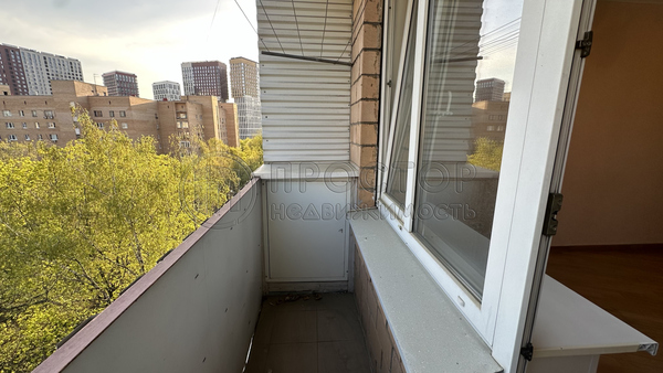Продам двухкомнатную (2-комн.) квартиру, Багрицкого ул, 22, Москва г