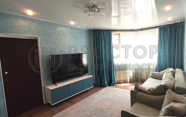 Продам трехкомнатную (3-комн.) квартиру, Новое ш, 5, Дрожжино рп
