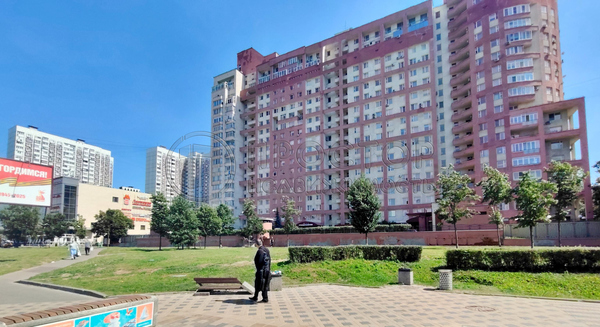 Продам многокомнатную квартиру, Мичуринский пр-кт, 29, Москва г