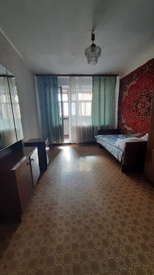 Продам трехкомнатную (3-комн.) квартиру, Дорожная ул, 14, Первомайский п
