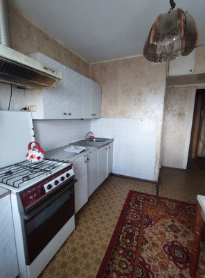 Продам трехкомнатную (3-комн.) квартиру, Дорожная ул, 14, Первомайский п