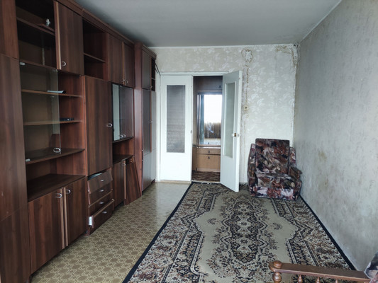Продам трехкомнатную (3-комн.) квартиру, Дорожная ул, 14, Первомайский п