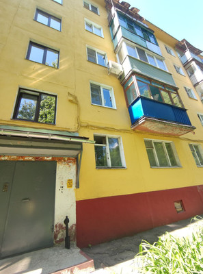 Продам двухкомнатную (2-комн.) квартиру, Ленина ул, 97, Сергиевский п