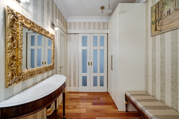 Сдам двухкомнатную (2-комн.) квартиру, Дмитровка Б. ул, 13к9, Москва г