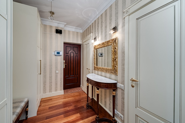 Сдам двухкомнатную (2-комн.) квартиру, Дмитровка Б. ул, 13к9, Москва г