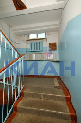 Продам двухкомнатную (2-комн.) квартиру, Дубровинского ул, 62А, Красноярск г