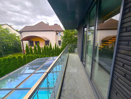 Продам таунхаус, Курортная ул, 85к4, Калининград г, 0 км от города