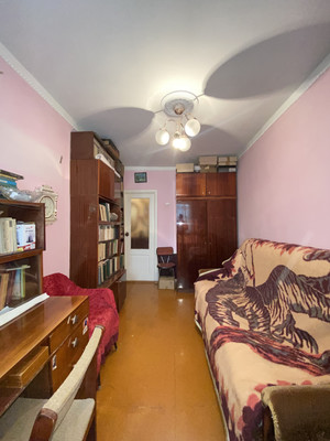Продам трехкомнатную (3-комн.) квартиру, Мусукаева ул, 24, Нальчик г