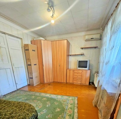 Продам трехкомнатную (3-комн.) квартиру, Погодина ул, 20/4, Ростов-на-Дону г