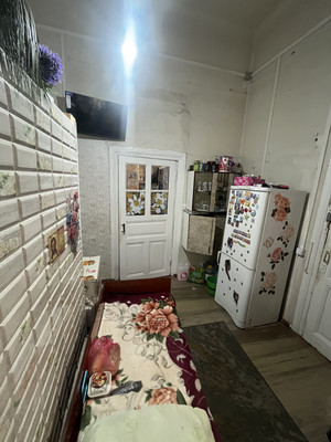 Продам двухкомнатную (2-комн.) квартиру, Пролетарская ул, 2, Симферополь г