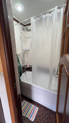 Продам трехкомнатную (3-комн.) квартиру, Сочинская ул, 66, Туапсе г