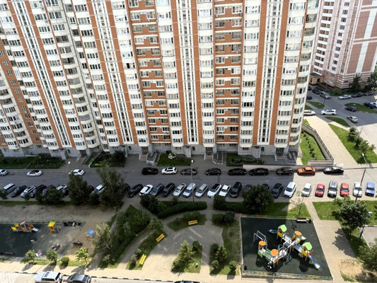 Продам двухкомнатную (2-комн.) квартиру, Речная (Кучино мкр.) ул, 7, Балашиха г