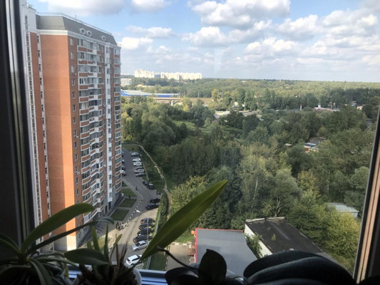 Продам двухкомнатную (2-комн.) квартиру, Речная (Кучино мкр.) ул, 7, Балашиха г