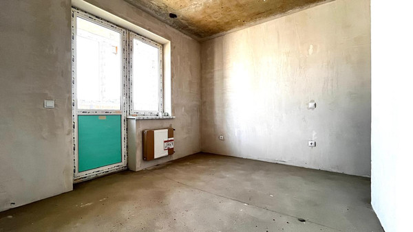 Продам двухкомнатную (2-комн.) квартиру, Красных Партизан ул, 1/4к15, Краснодар г