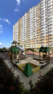 Продам двухкомнатную (2-комн.) квартиру, Красных Партизан ул, 1/4к15, Краснодар г