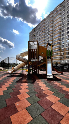 Продам двухкомнатную (2-комн.) квартиру, Красных Партизан ул, 1/4к15, Краснодар г