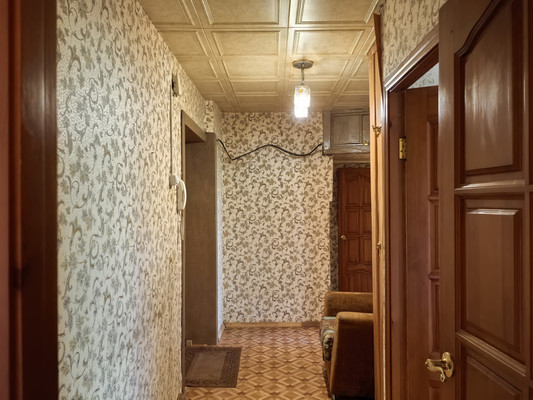 Продам трехкомнатную (3-комн.) квартиру, Гурьева ул, 9, Раменское г