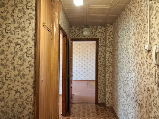 Продам трехкомнатную (3-комн.) квартиру, Гурьева ул, 9, Раменское г