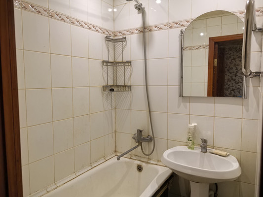 Продам трехкомнатную (3-комн.) квартиру, Гурьева ул, 9, Раменское г