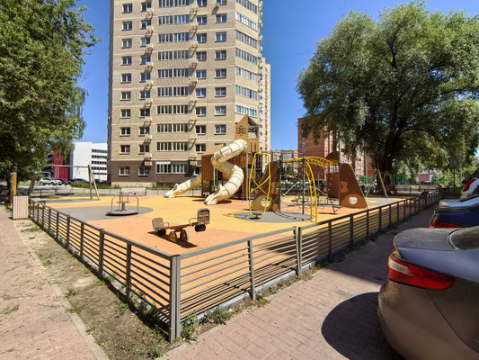 Продам трехкомнатную (3-комн.) квартиру, Гурьева ул, 9, Раменское г