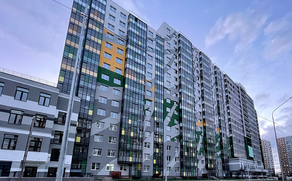 Продам однокомнатную (1-комн.) квартиру, Воронцовский б-р, 21к1, Мурино п