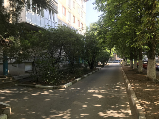 Продам трехкомнатную (3-комн.) квартиру, Ростовская ул, 6, Симферополь г