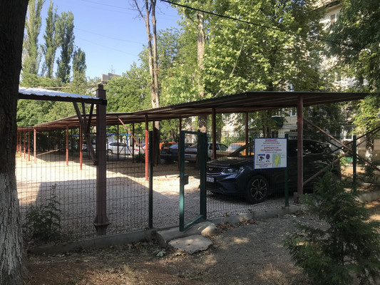 Продам трехкомнатную (3-комн.) квартиру, Ростовская ул, 6, Симферополь г