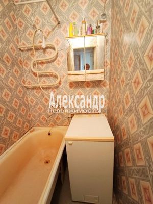 Продам двухкомнатную (2-комн.) квартиру, Новая ул, 2, Михалево п