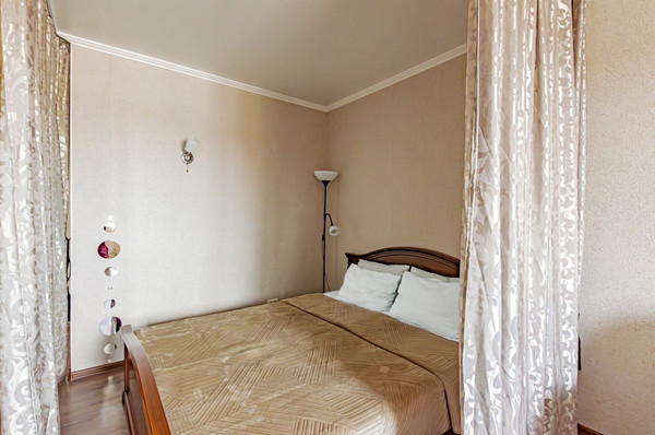 Продам однокомнатную (1-комн.) квартиру, Четаева ул, 14а, Казань г