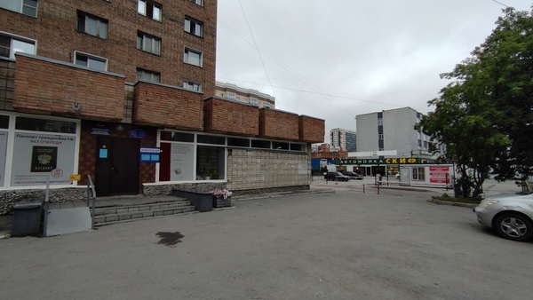 Продам комнату в 8-комн. квартире, Сибиряков-Гвардейцев ул, 64, Новосибирск г