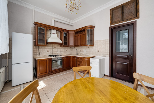 Продам трехкомнатную (3-комн.) квартиру, Кутузовский пр-кт, 35, Москва г