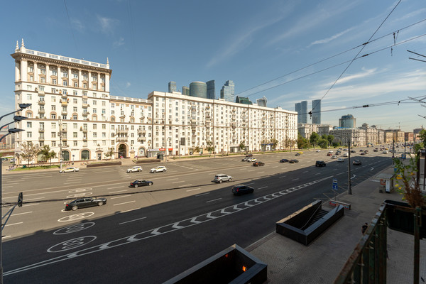 Продам трехкомнатную (3-комн.) квартиру, Кутузовский пр-кт, 35, Москва г