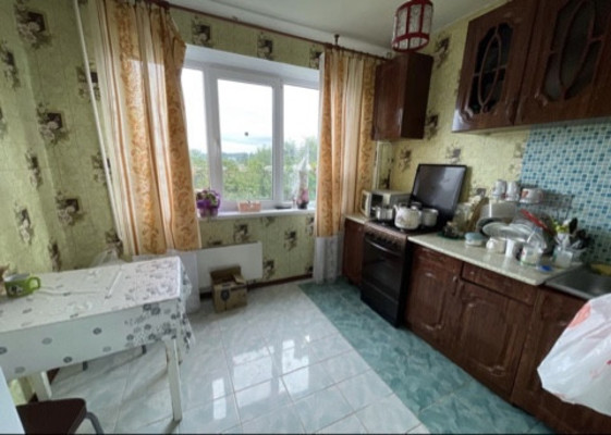 Продам однокомнатную (1-комн.) квартиру, Вингиссара пр-кт, 39, Волосово г