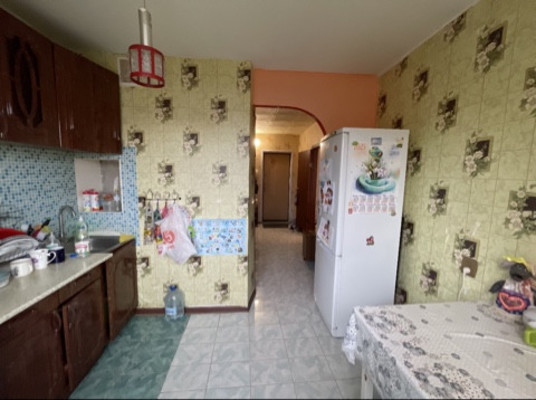 Продам однокомнатную (1-комн.) квартиру, Вингиссара пр-кт, 39, Волосово г