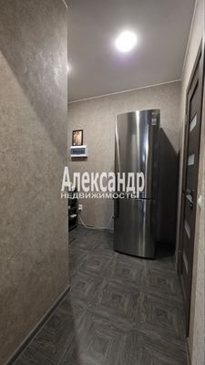 Продам однокомнатную (1-комн.) квартиру, Маршала Казакова ул, 72к1с1, Санкт-Петербург г
